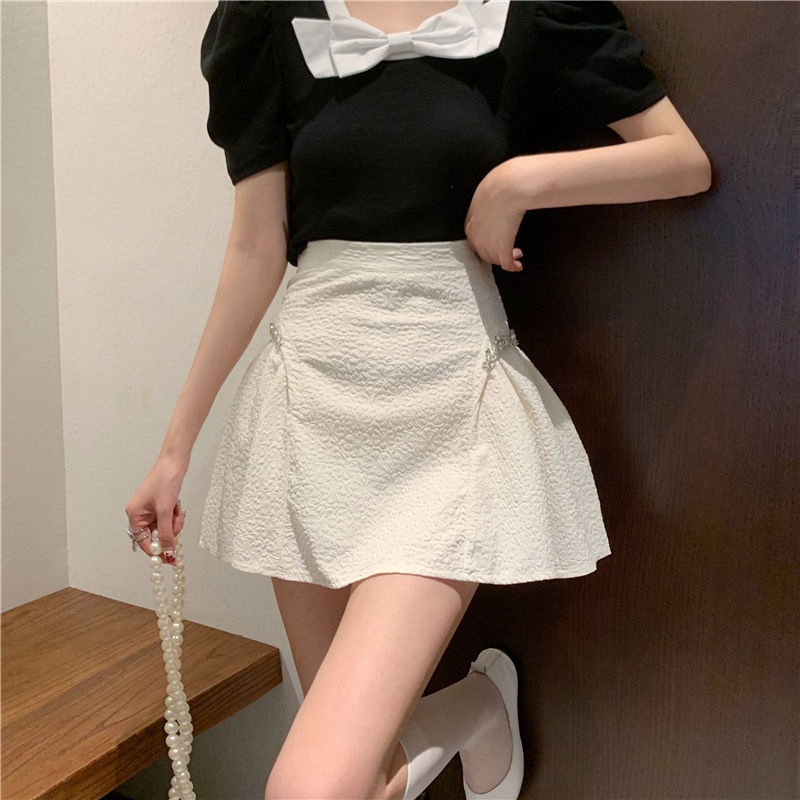 Chân váy ngắn dáng xòe cạp cao đẹp hàng QC VN657