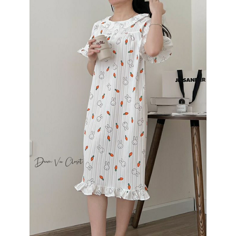 Đầm ngủ nữ chất đũi xốp/ đũi gân viền bèo tiều thư hoạ tiết cute
