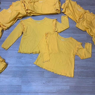 Áo cotton thu đông bé gái, màu vàng, vai bèo, hàng dư 00630