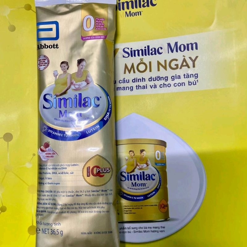 Gói sữa bầu Similac Mom hương vani, dâu 36,5g