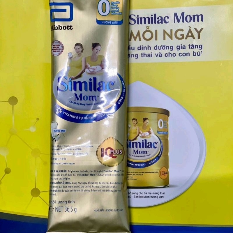 Gói sữa bầu Similac Mom hương vani, dâu 36,5g