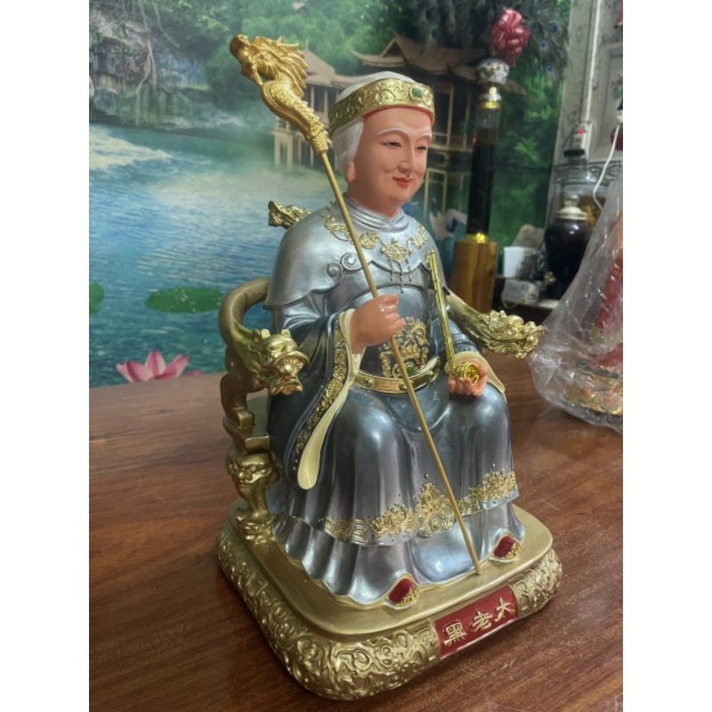 Tượng Lão Mẫu.