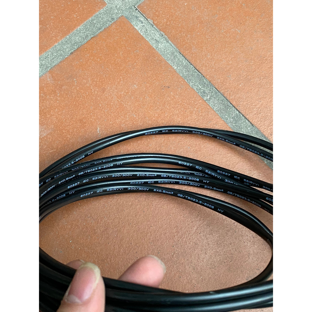 Dây nối cho quạt NLMT dài 5 mét, loại 2x0.5mm, 300/300V