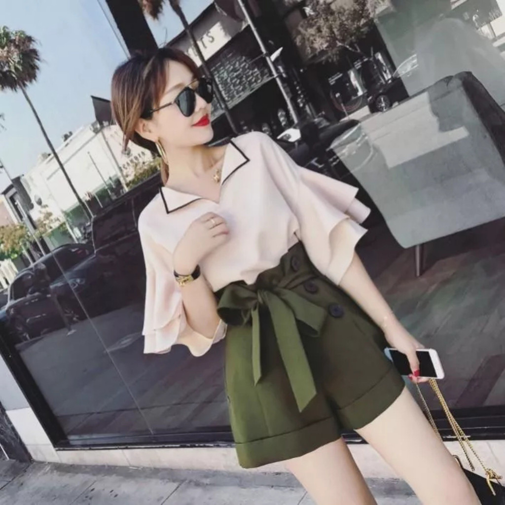 ÁO CỔ BẺ PHỐI VIỀN TAY TẦNG CÁCH ĐIỆU