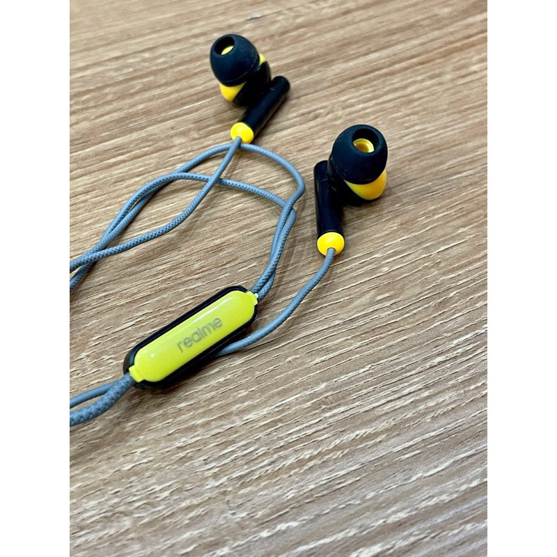 Tai nghe realme chân 3.5mm