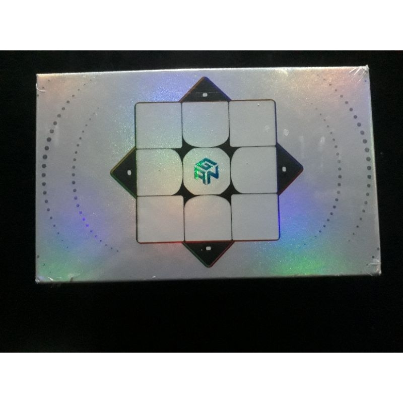Rubik Gan 11 pro frosted new 100%