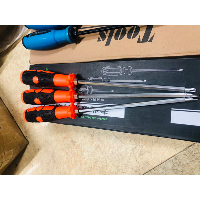 Xả thanh lí tô vít hai đầu 6*200mm có nam châm loại tốt