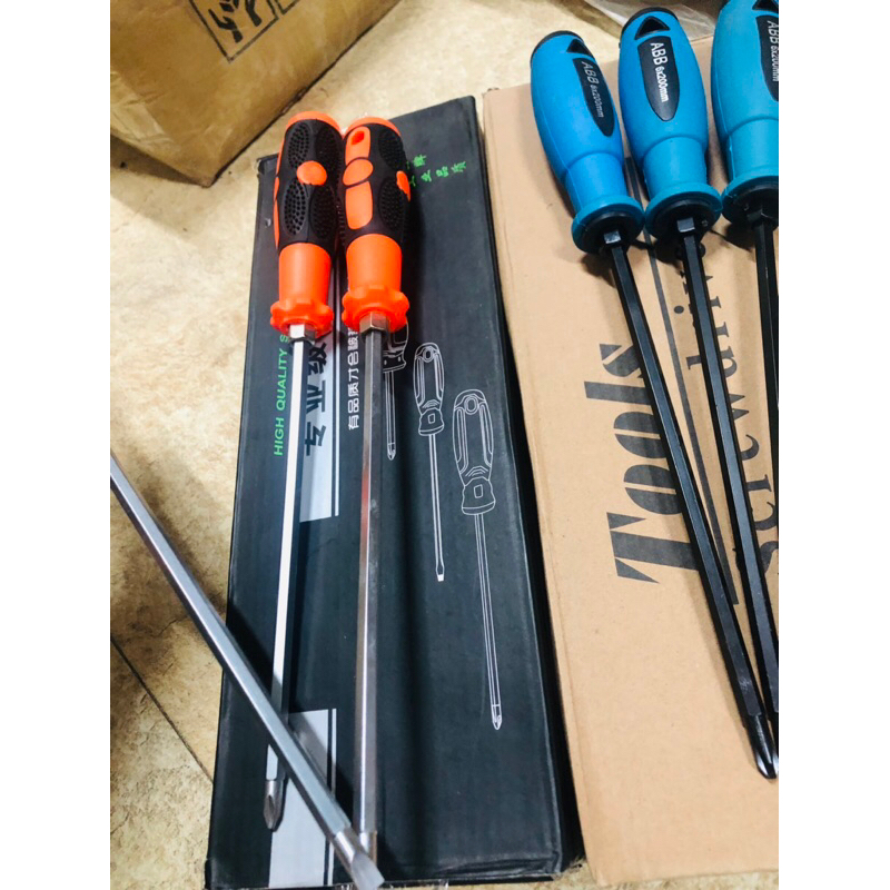 Xả thanh lí tô vít hai đầu 6*200mm có nam châm loại tốt