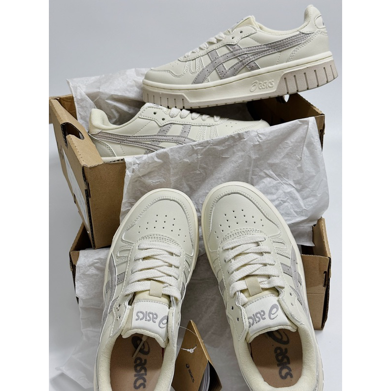 JDK STORE_Giày Sneaker Asics Court Mz Màu Be Kem