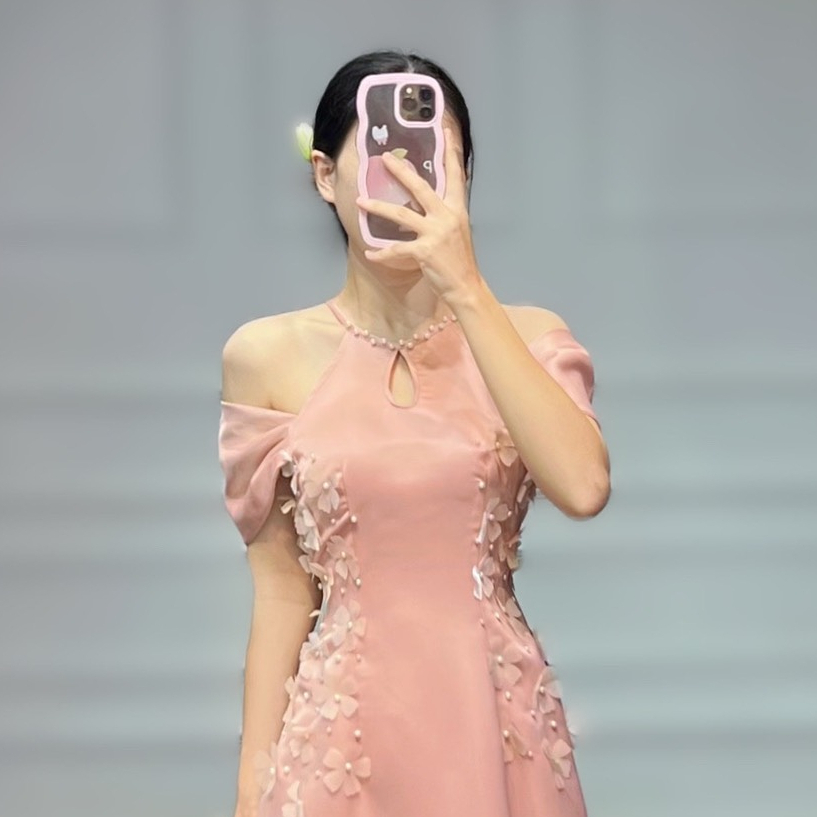 Áo Dài Ngư Minh, đính kết thủ công, dáng cực điệu đà