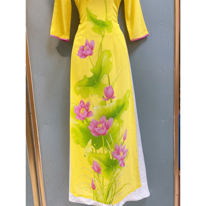 14T5.9 Áo dài vàng hoa sen vải voan nhẹ có lót ngực