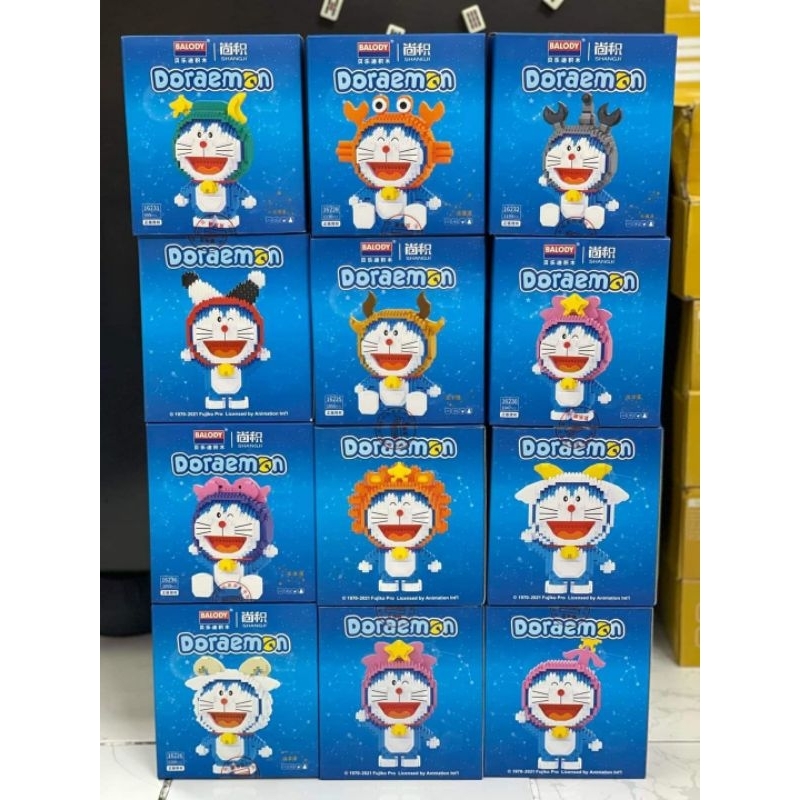 Mô hình lắp ráp Doraemon quà tặng cho bé.