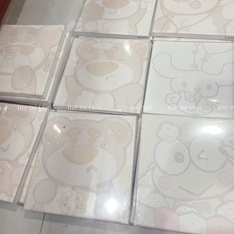 DIY Tranh Tô Màu Số Hóa Khung Gỗ Căng Sẵn 20x20 cm Gấu dâu Kuromi Kitty