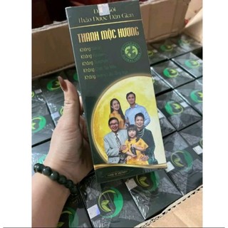 - Mẫu mới nhất Dầu gội thảo dược dân gian Thanh Mộc Hương 350ml