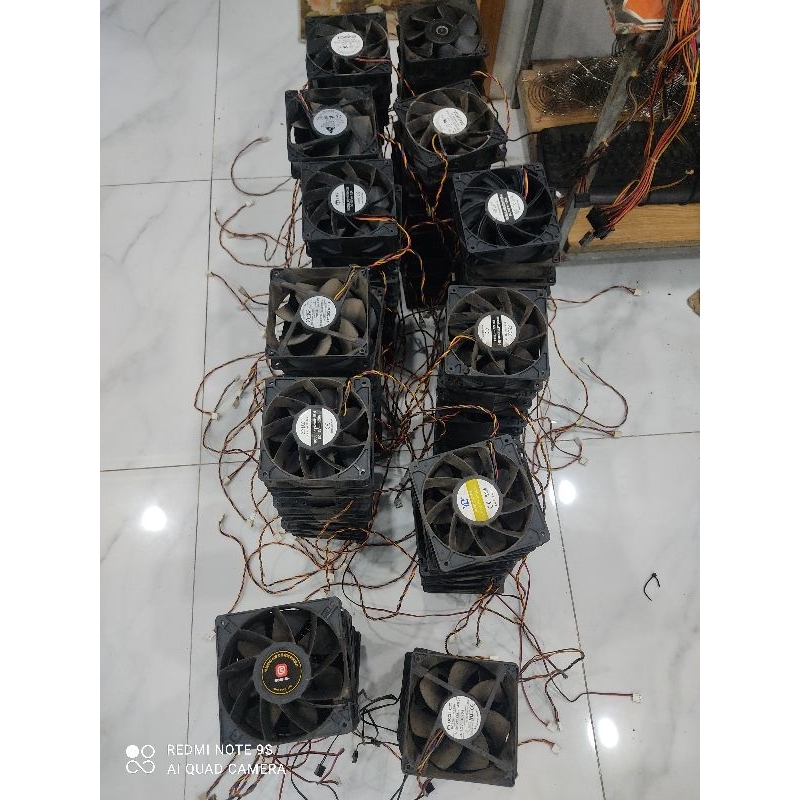 Fan 12cm  12v dành cho case 4u, máy đào coin