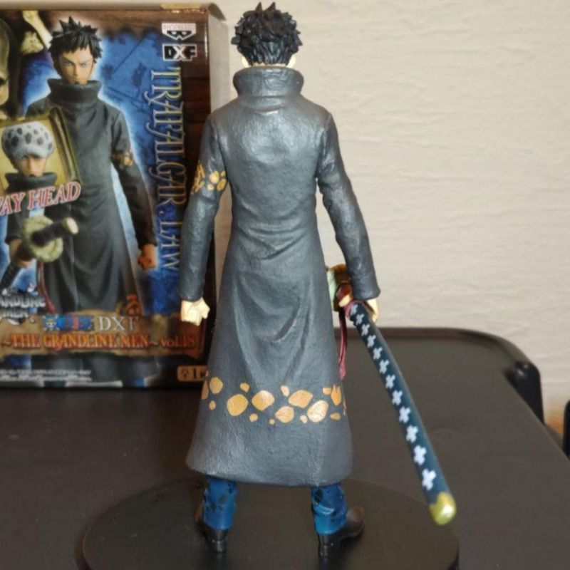 Mô hình One Piece - Law DXF chính hãng