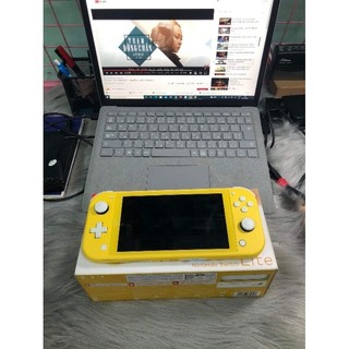 Nintendo Switch Lite - H@c Ám