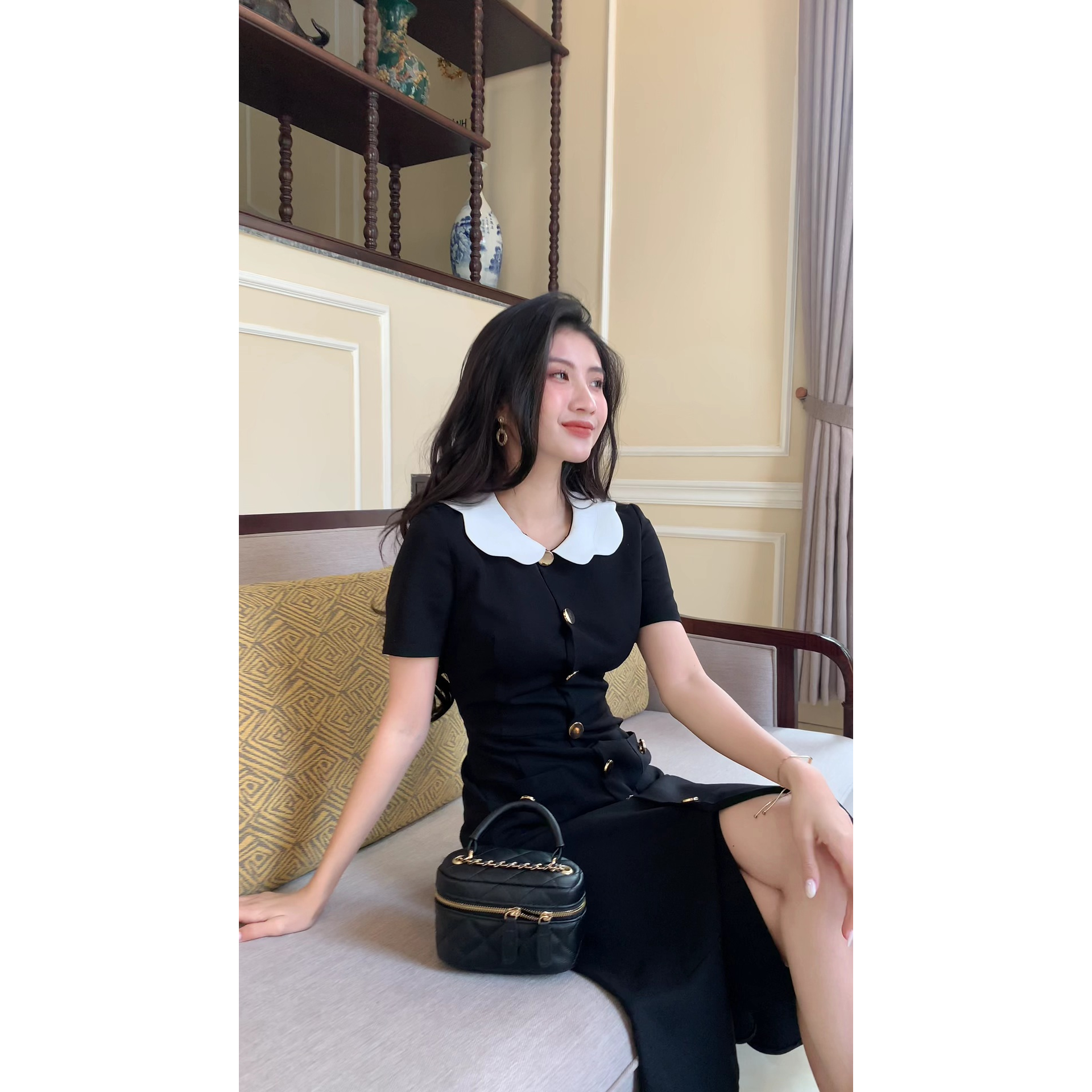 Váy cổ sen MyAnn Cindy, thiết kế thân dưới dáng bút chì có chân bèo lượn sóng, thanh lịch sang trọng