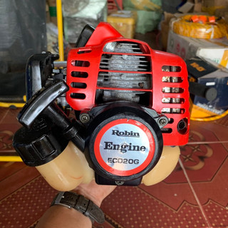 MÁY CẮT CỎ ROBIN 20CC NÒNG 30LI HÀNG BÃI NHẬT MADE IN JAPAN CHÍNH HÃNG