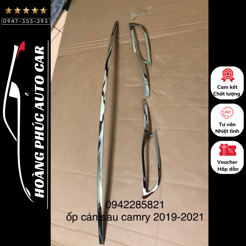 Ốp cản sau Toyota Camry mạ crom trang trí chống trầy bảo vệ xe
