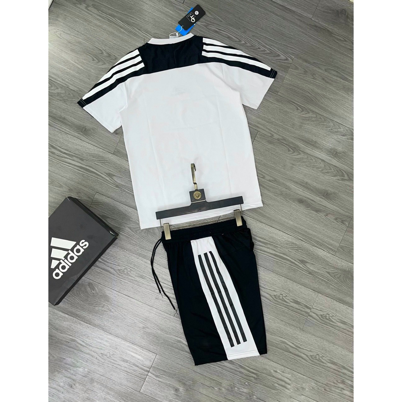 Bộ thể thao nam mặc hè BH66 chất liệu cotton cõ giãn cao cấp nam tính, lịch sự, thoáng mát. | BigBuy360 - bigbuy360.vn