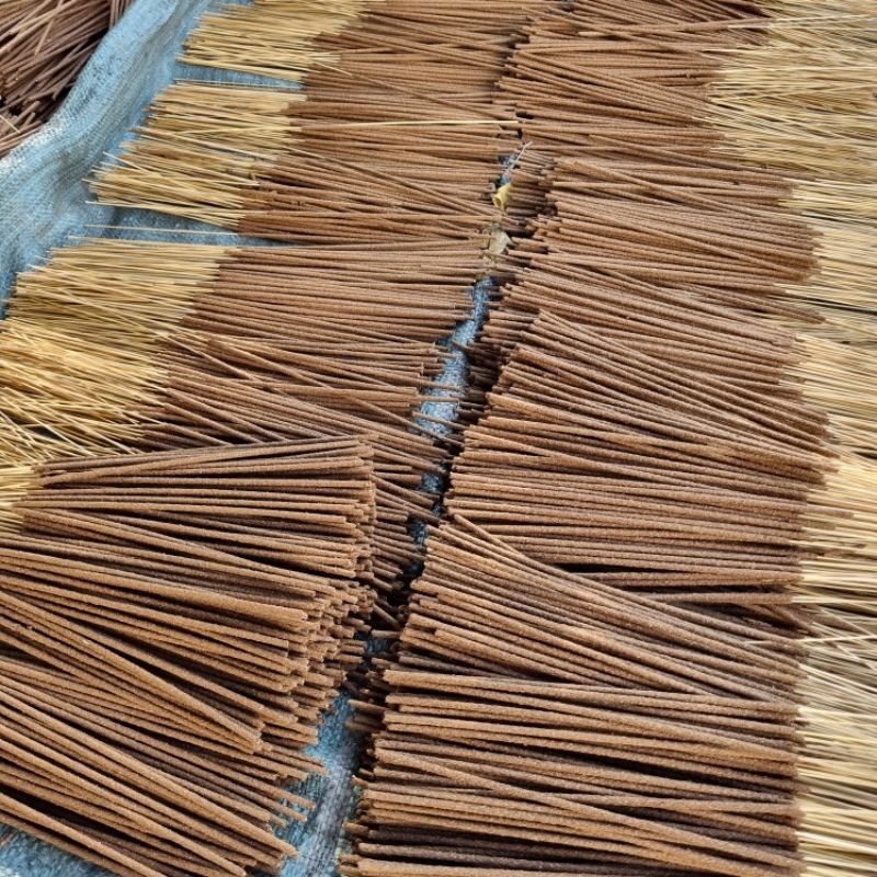 Hương Trầm Bó 1kg 850 Cây -  Hàng Tự Thiên 100% Mùi Thơm Ngọt Ít Khói Không Cây Mắt