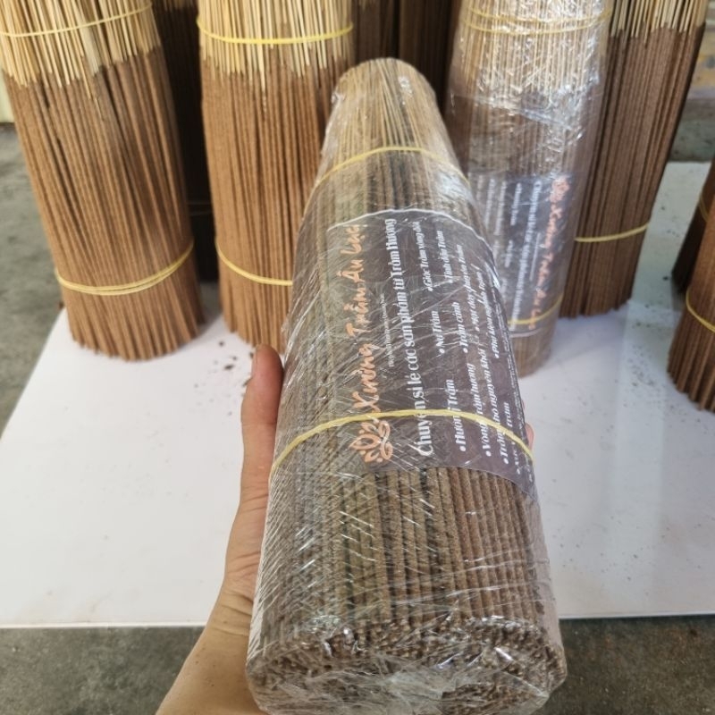 Hương Trầm Bó 1kg 850 Cây -  Hàng Tự Thiên 100% Mùi Thơm Ngọt Ít Khói Không Cây Mắt