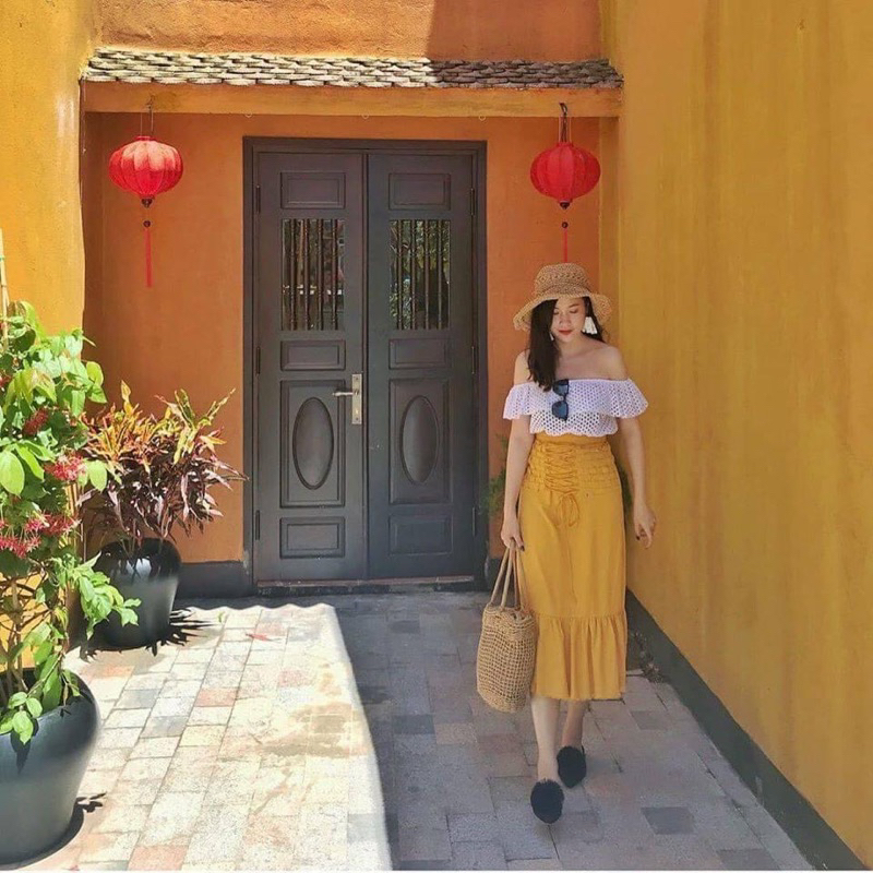 sét áo lưới kèm chân váy vàng