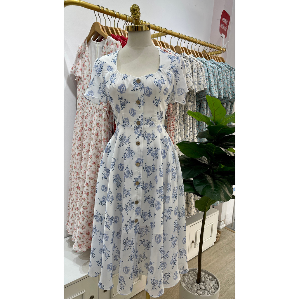 D185 VÁY TRẮNG HOA XANH