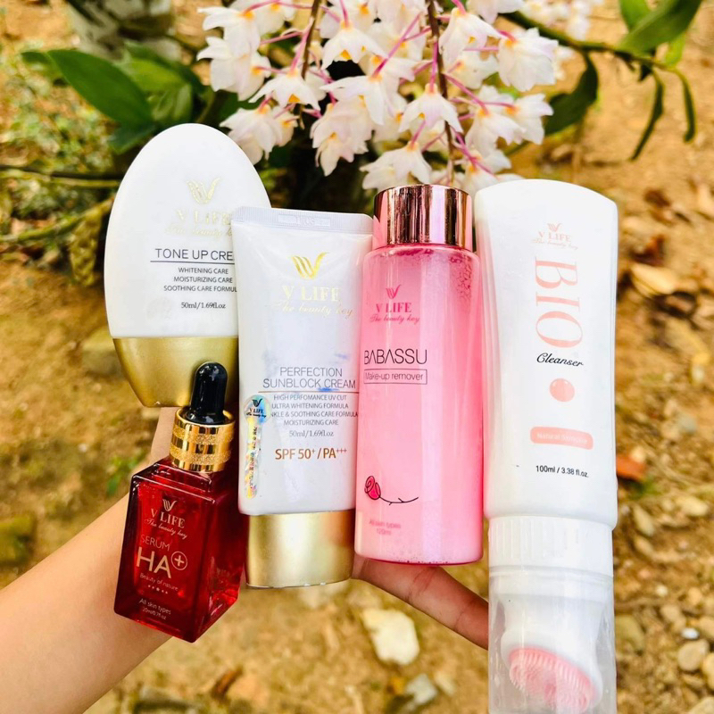 Bộ mỹ phẩm chăm sóc da mặt vlife,cấp ẩm và dưỡng da chuyên sâu,xóa nhăn và làm mờ nám tàn nhang,giúp da căng sáng mọng