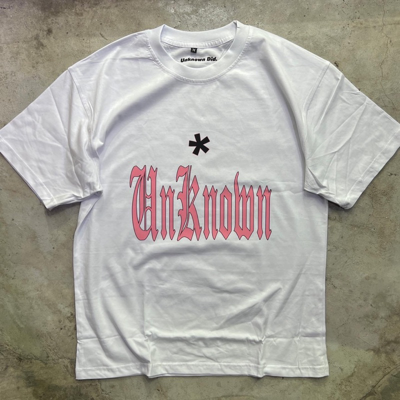 Áo thun tay lỡ cotton "Gothicmedie" Unknown