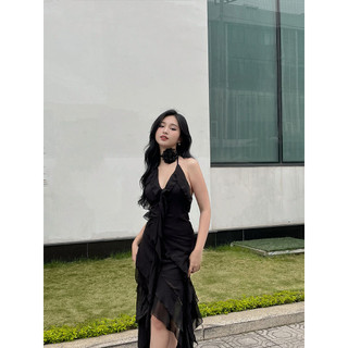 Váy 2 dây hở lưng quyến rũ lót lụa