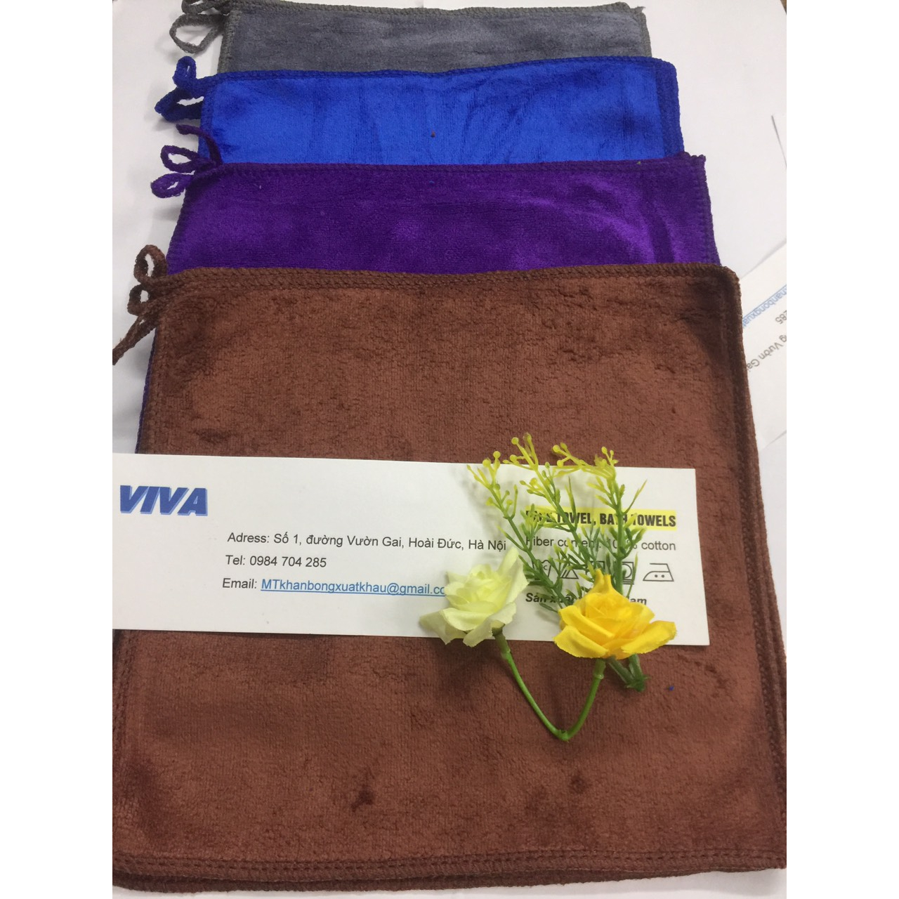 Khăn đa năng Microfiber 25x25 có móc treo tiện lau rửa ô tô xe hơi xe máy, lau nhà bếp, làm nails, móng loại dày