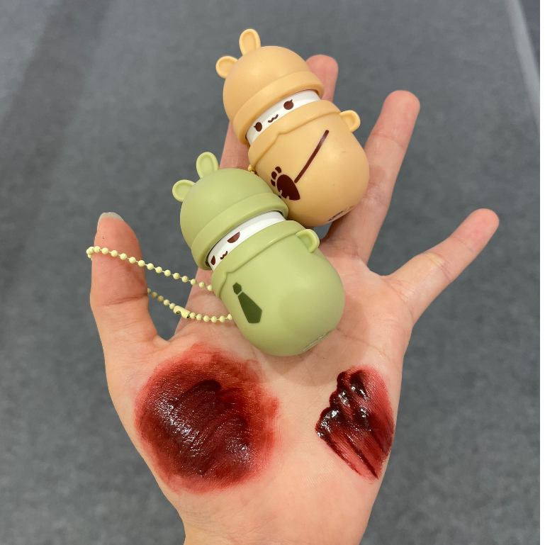 Son Môi Móc Khóa Hình Thỏ VGN Có Dưỡng mềm mịn căng mọng môi lâu trôi chính hãng