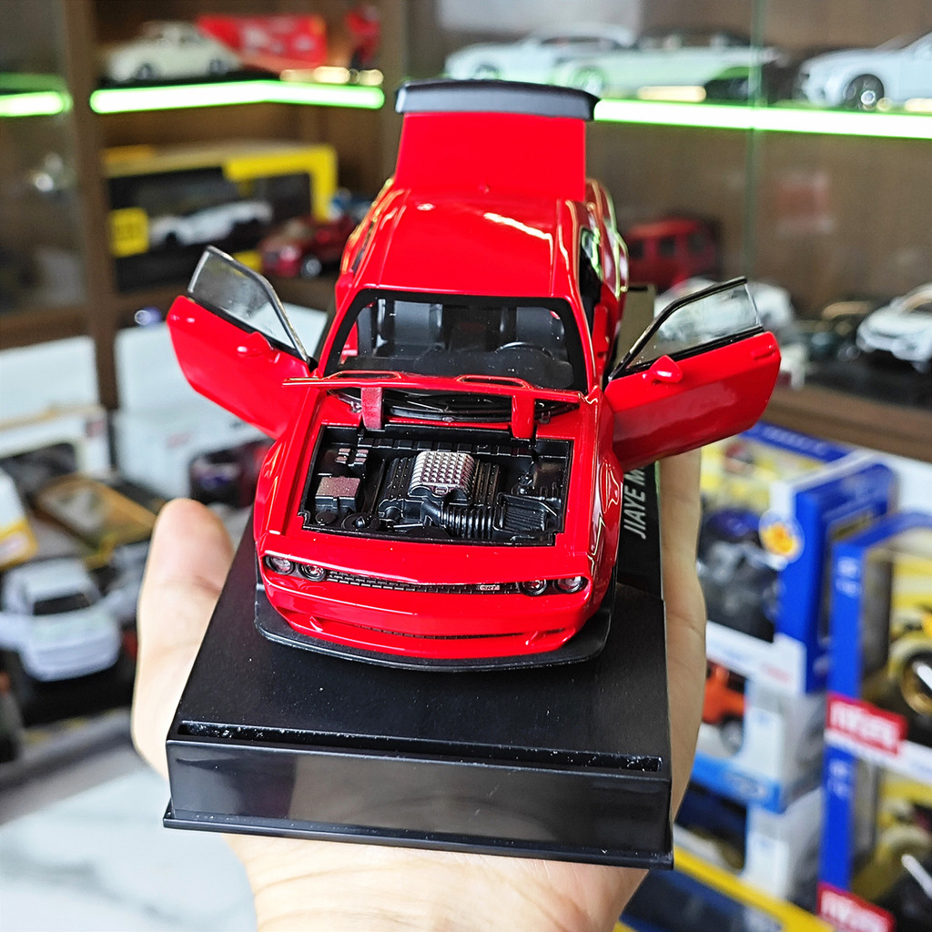 Mô hình xe siêu xe Dodge Challenger Hellcat STR tỉ lệ 1:32 hãng Jiaye 3 màu