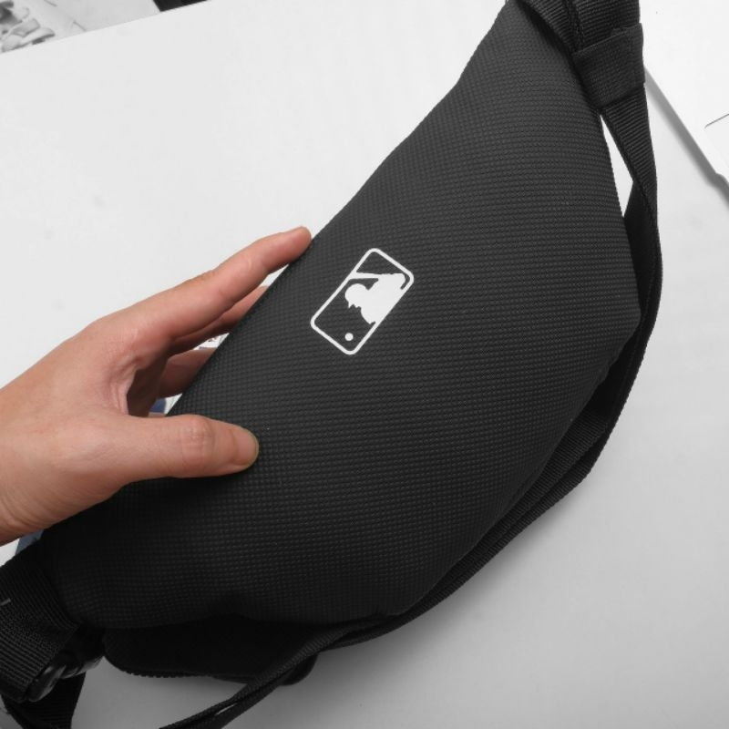 TÚI BAO TỬ MLB NEWYORK KÈM VÍ NHỎ