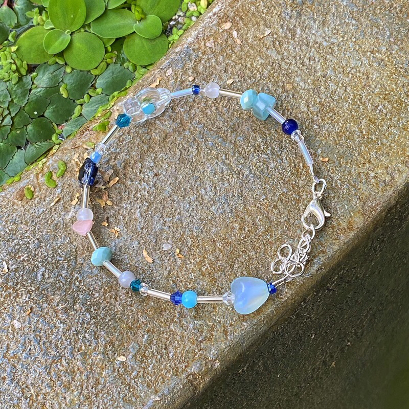 Vòng tay biển xanh