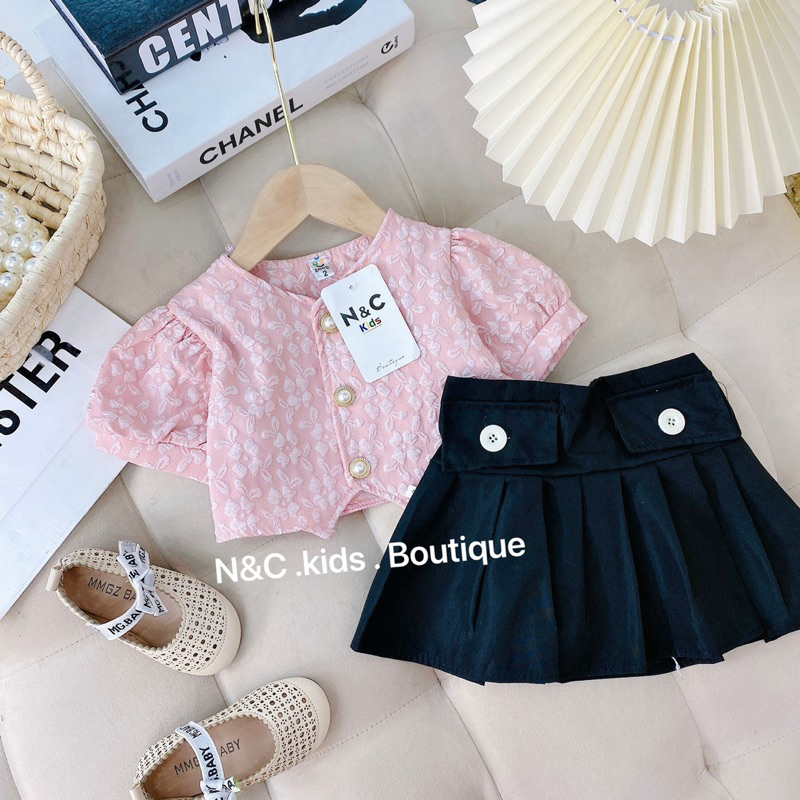 Bộ chân váy áo kiểu cho bé gái từ 9-16kg