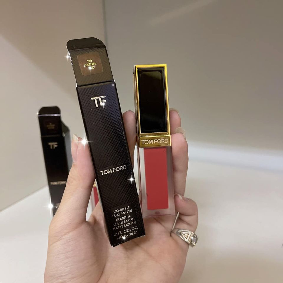 Son kem 𝐓𝐨𝐦 𝐅𝐨𝐫𝐝 𝐋𝐢𝐪𝐮𝐢𝐝 𝐋𝐢𝐩 𝐋𝐮𝐱𝐞 𝐌𝐚𝐭𝐭𝐞 𝟐𝟎𝟐𝟑