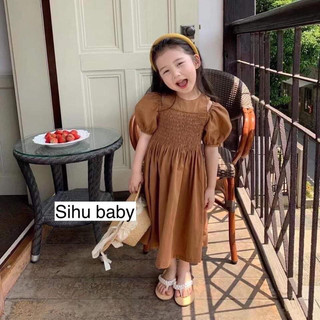 Đầm nhúng ngực màu nâu và nude