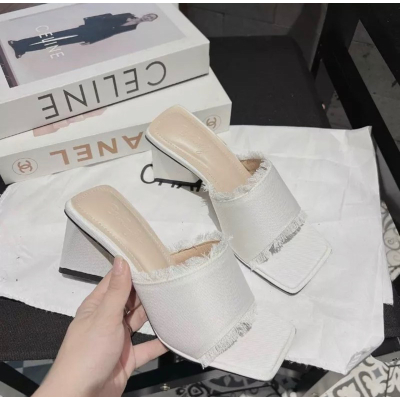 Giày gót bản rin  siêu xinh sang chảnh hót