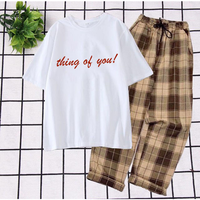 Sét Đồ Nữ Đẹp YEGO Fashion Store Mặc Đi Chơi, Áo Màu Da Cotton Ngắn Tay In Decal Chữ Little Angel Kèm Quần Ống Rộng Kẻ