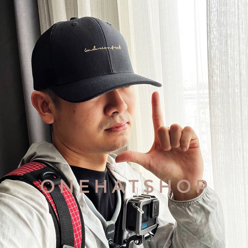 Nón lưỡi trai letter vải đen lưới thoáng mát chất lượng cao