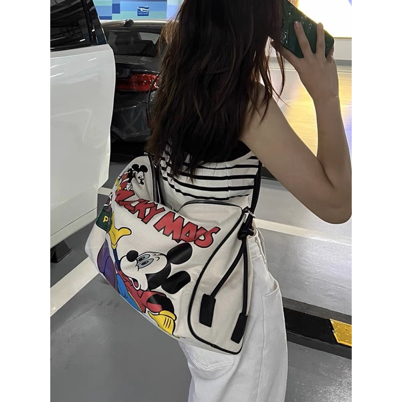 Siêu Phẩm Túi Đeo Chéo Hình Micky Mouse Cute 2023