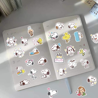 Set 60 sticker chó snoopy