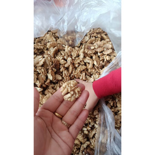 0,5kg nhân óc chó tách sẵn ( khách đặt mới bóc )
