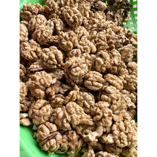 0,5kg nhân óc chó tách sẵn ( khách đặt mới bóc )