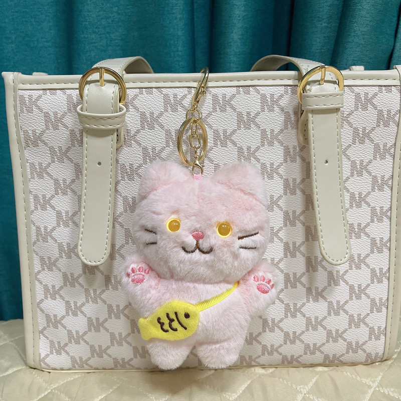 Móc khoá mèo đeo túi cá cao cấp nhồi bông siêu dễ thương