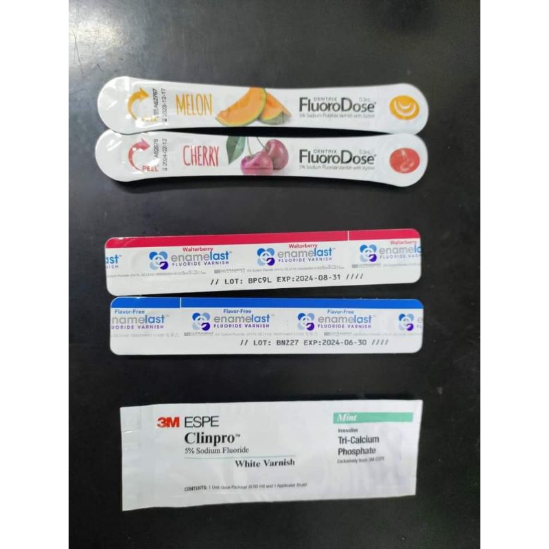 Vecni fluor chống sâu răng, hà mủn, trắng răng, ăn toàn cho trẻ từ 1 tuổi.