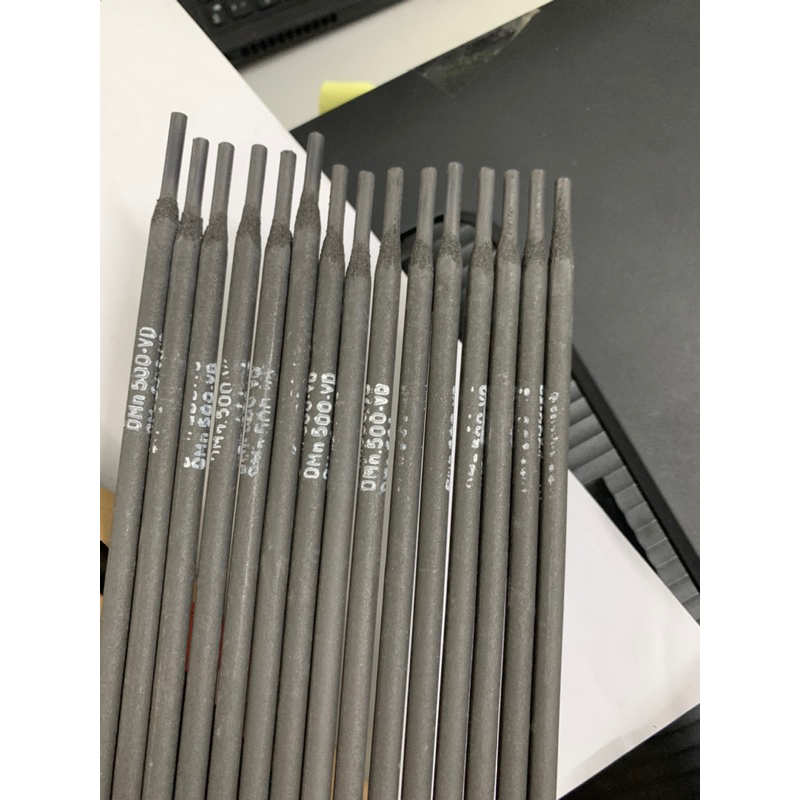 Que hàn đắp chống mài mòn DMn-500